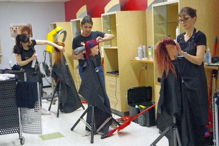 Laurier Macdonald students excel in hairdressing competition