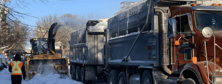 Snow removal in Park Extension